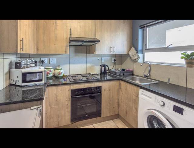 2 BEDROOM APARTMENT FOR SALE IN DURBANVILLE CENTRAL